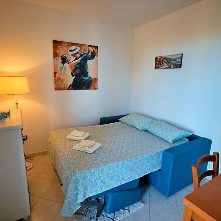 Casa Vacanze Iris La Muddizza